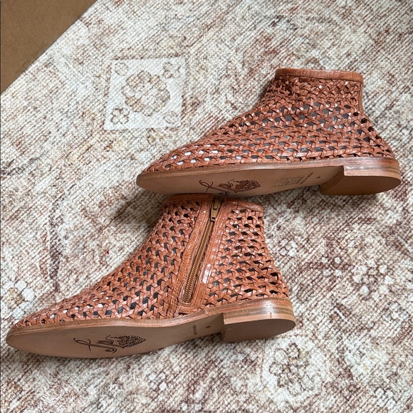 Free People Cayne Woven Bootie size 39 - Picture 4 of 6